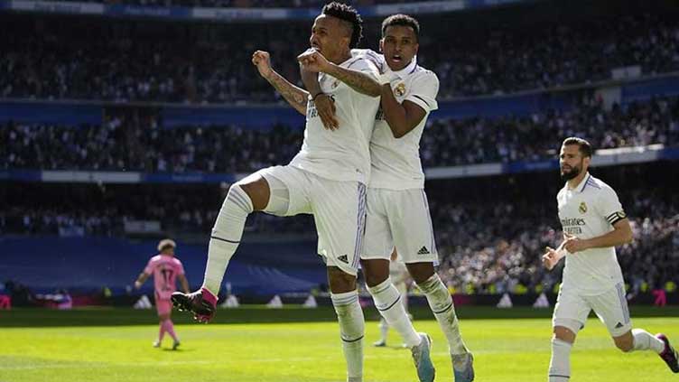 Madrid cut La Liga gap on Barca with Espanyol comeback