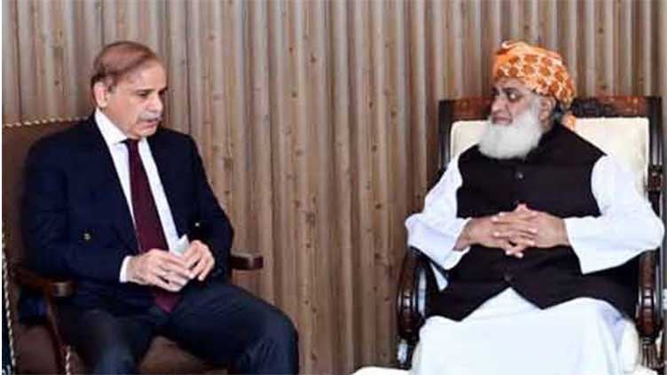 PM visits Fazlur Rehman, inquires about health 