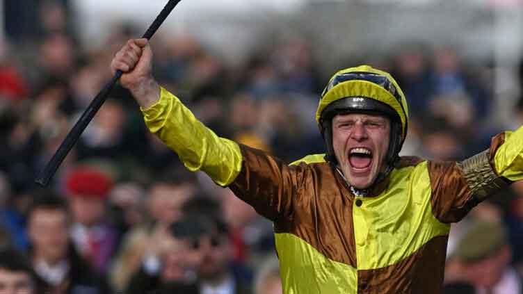 Galopin Des Champs proves his class in classic Gold Cup