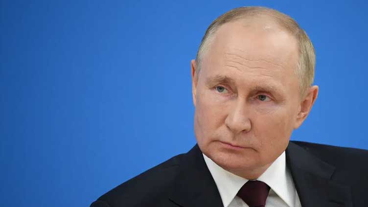 International court issues war crimes warrant for Putin