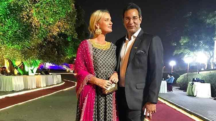 Wasim Akram pens birthday wish for wife Shaniera