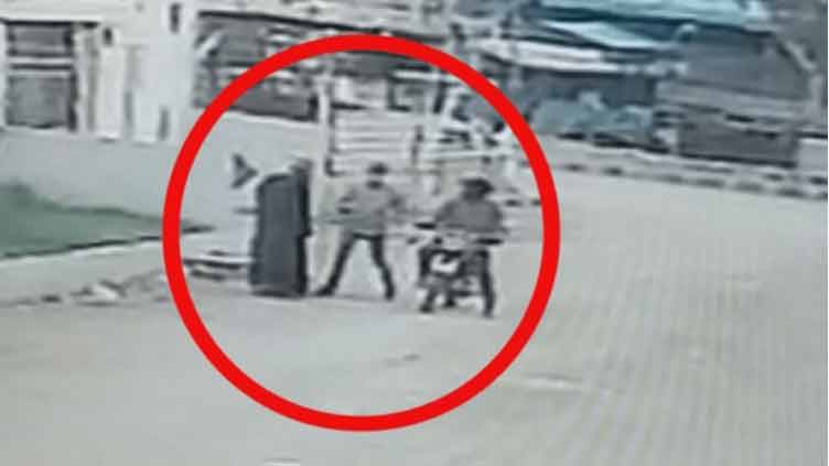 Gunmen kill religious scholar in 'targeted attack' in Karachi