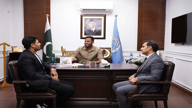 Wahab Riaz assumes charge as sports advisor to CM