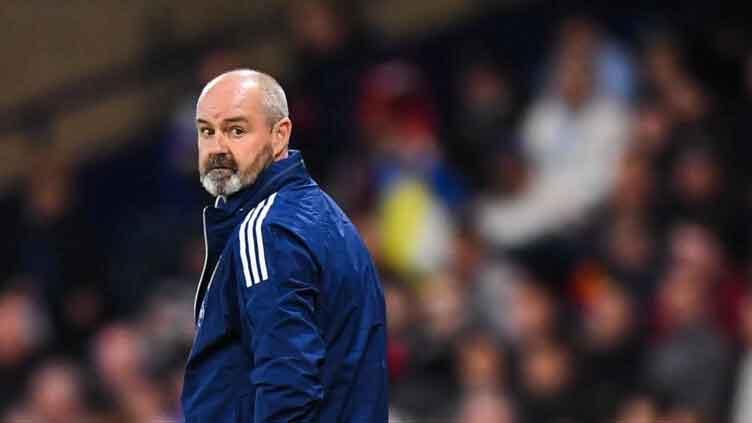Scotland coach Steve Clarke signs new contract