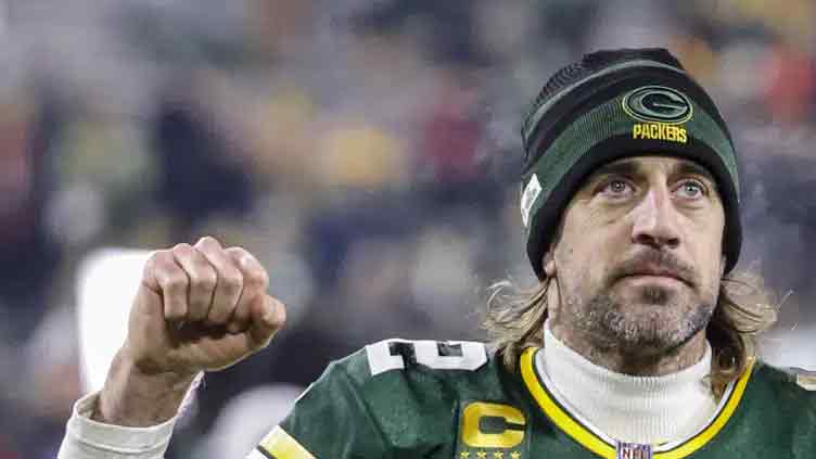 GMs for Packers, Jets discuss status of Rodgers trade talks
