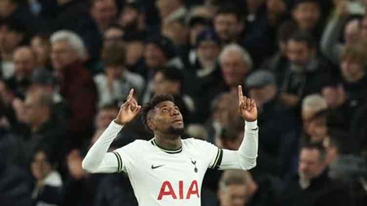 Spurs defender Emerson to undergo knee surgery