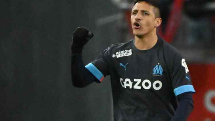 Sanchez key to Marseille's pursuit of PSG in Ligue 1
