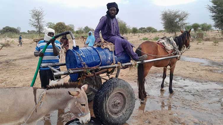 Sudan conflict could prompt 800,000 people to flee, UN says