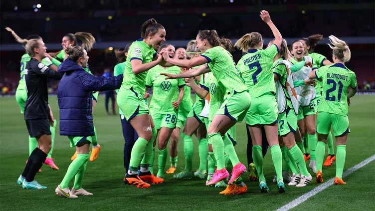 Wolfsburg beat Arsenal in extra-time to set up Champions League final with Barca