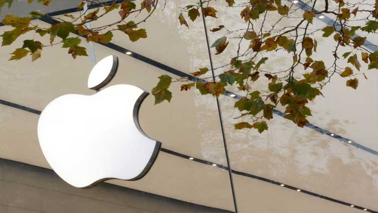 Apple fights $2 bln London lawsuit for 'throttling' millions of iPhones