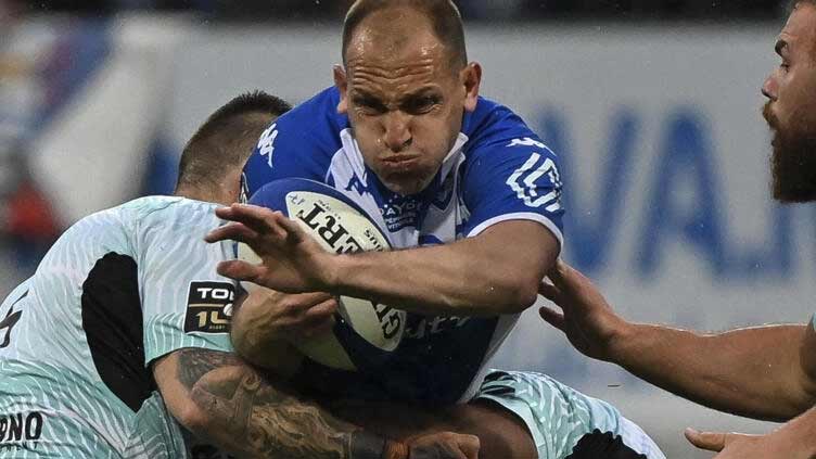 Veteran fly-half Urdapilleta quits Castres for Clermont