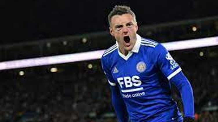 Smith hopes in-form Vardy can help Leicester beat the drop