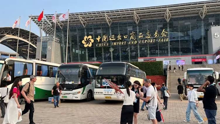 Export orders down at first full post-pandemic Canton Fair