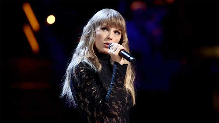 Taylor Swift returns to Nashville, reveals 'Speak Now' date