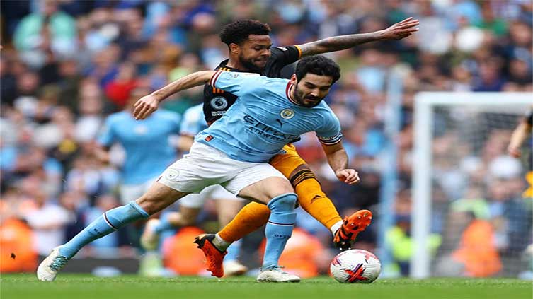 Man City climb four points clear of Arsenal in title race