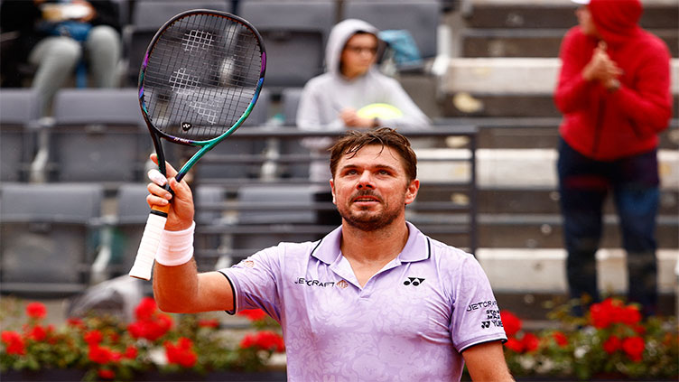 Wawrinka makes short work of Ivashka in Rome opener