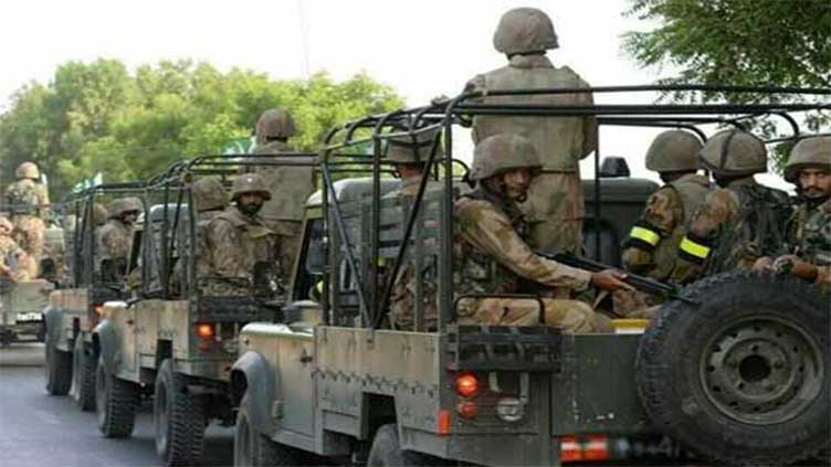 Army, law enforcement agencies conduct flag march in Islamabad, Rawalpindi