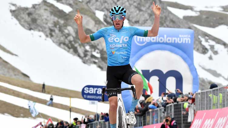 Bais wins stage seven of Giro after gruelling climb