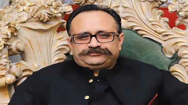 No one except Imran talks against national institutions, says Sardar Tanveer