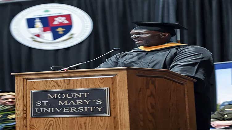 Buccaneers Coach Todd Bowles Earns Bachelor's Degree from Mount St. Mary's  University