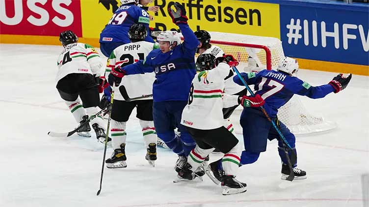 US beats Hungary, Canada tops Slovenia at ice hockey worlds