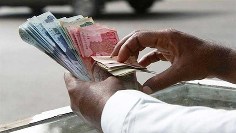 FY2023 third quarterly report: Rs301bn shortfall in oil, gas taxes