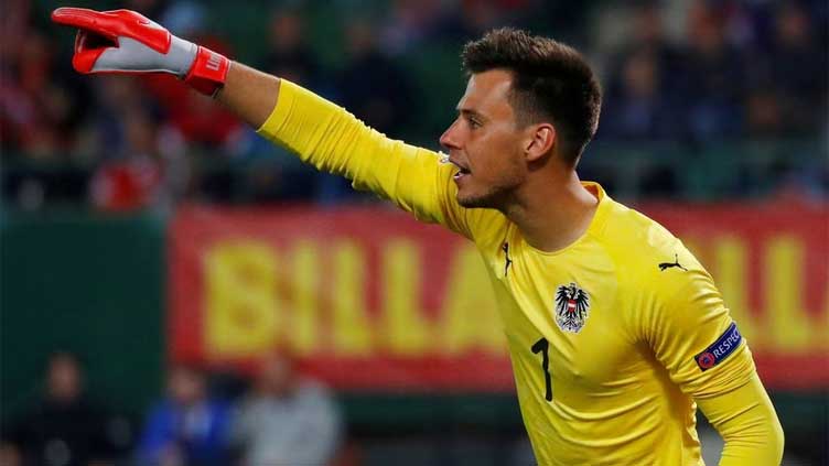 Austria keeper Lindner diagnosed with testicular cancer