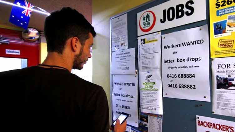 Australia employment unexpectedly drops, reinforcing rate pause bets