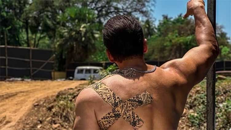 Bollywood's superstar Salman Khan injured during shooting