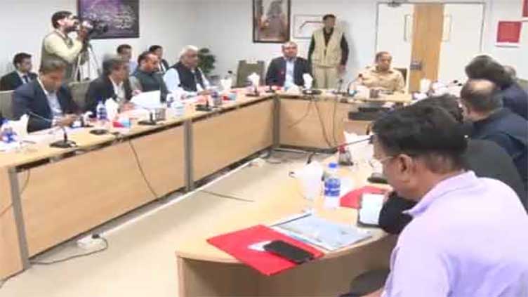 PM Shehbaz visits PKLI, holds discussion with doctors