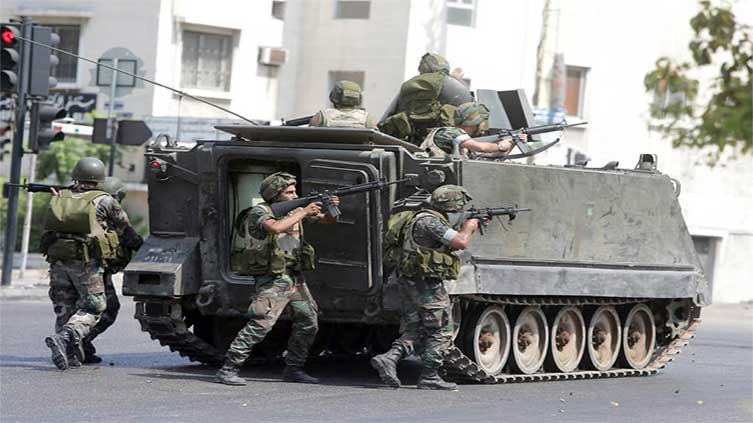 Lebanese army says it arrests prominent Al Qaeda leader in Deir Ammar town