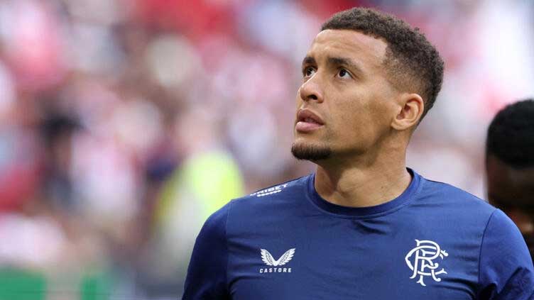 Tavernier scores in milestone match as Rangers beat Hibs