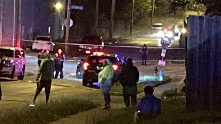 Three dead, two wounded in shooting at Kansas City bar