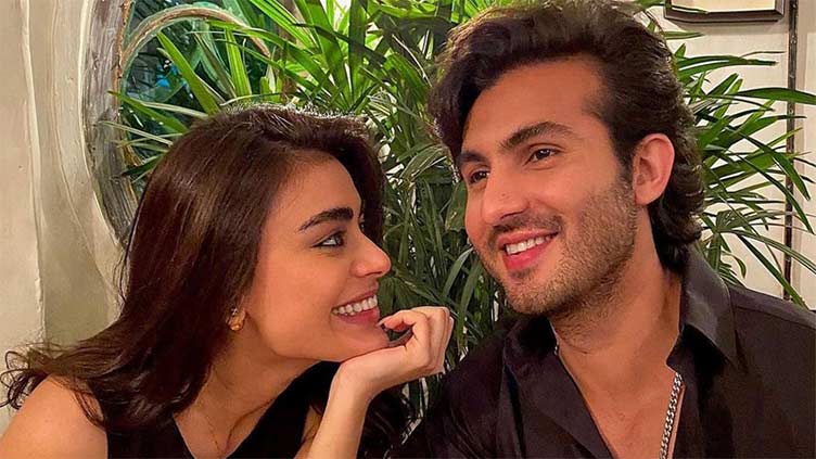 Sadaf Kanwal shares new pictures with Shahroz Sabzwari