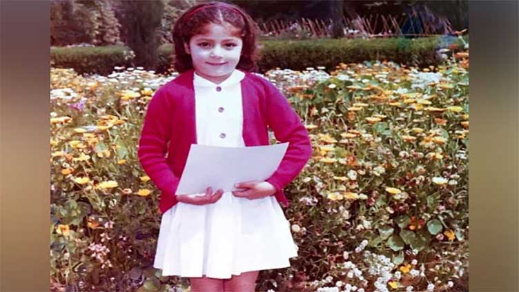 Who is this Pakistani politician in her childhood?