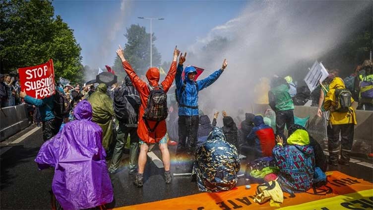 Over 1,500 arrested at climate protest in The Netherlands