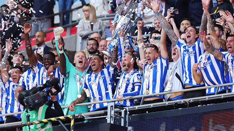 Sheffield Wednesday promoted to Championship with 123rd-minute Windass winner