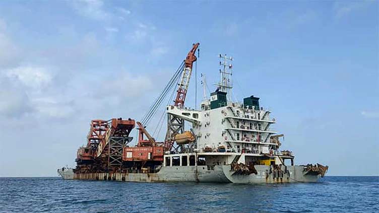 Malaysia searches Chinese ship suspected of looting WWII wrecks