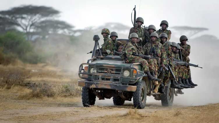 Clash between Somalia army and al Shabaab kills 17, witness says