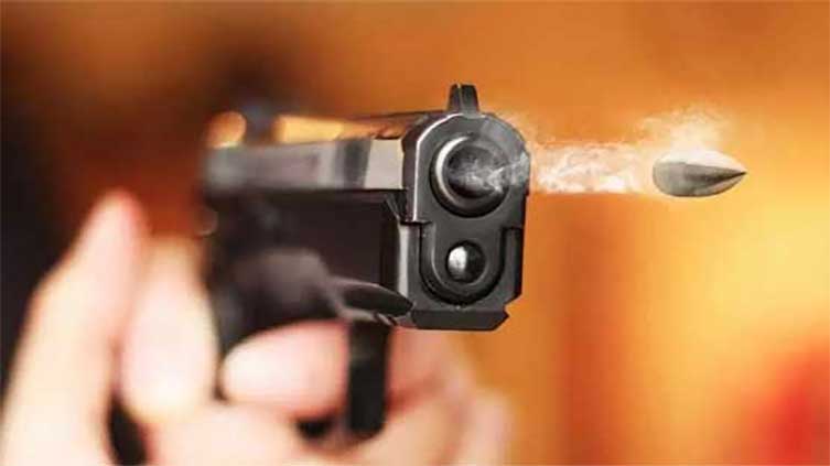 Armed attack on shop leaves four injured in Multan 