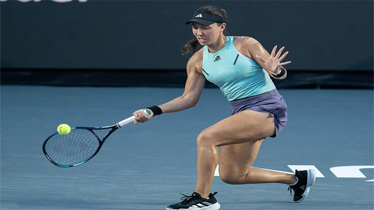 Pegula upsets top seed Sabalenka at WTA Finals