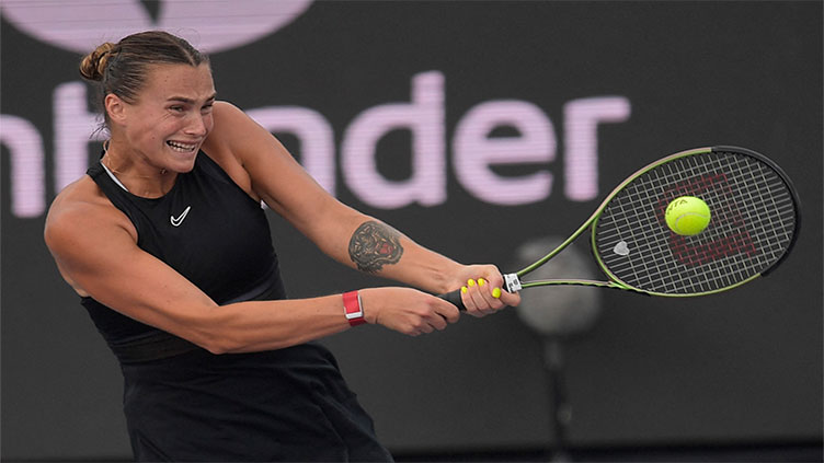 Sabalenka downs Rybakina to reach WTA Finals semis