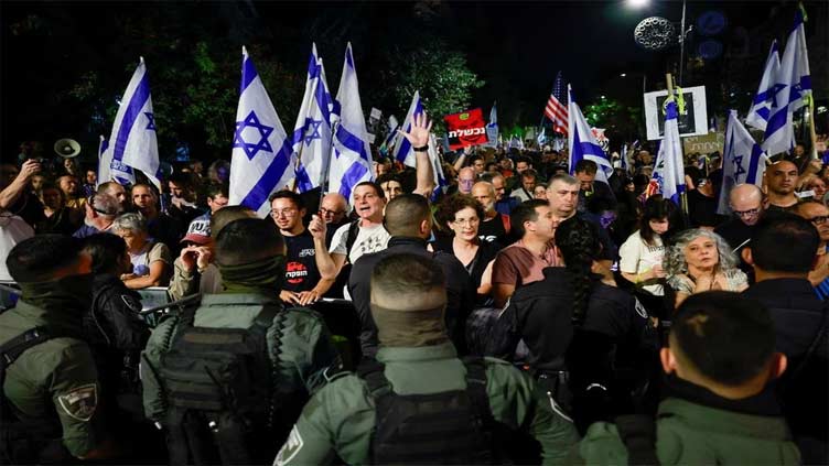 Protesters mass outside Israeli PM Netanyahu's house as anger grows
