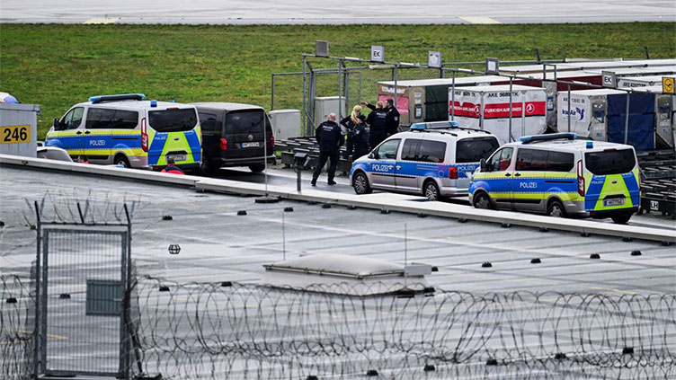 Hamburg airport hostage standoff over, suspect arrested, police say