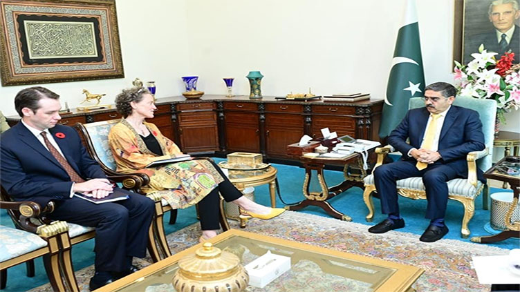 Envoy Scanlon takes up Canada-Pakistan ties with PM Kakar
