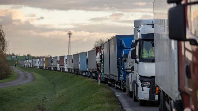 Polish truckers block Ukraine border points in protest
