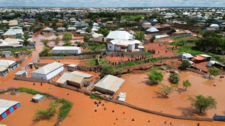 Worst floods in decades kill 29 in Somalia, hit towns across East Africa