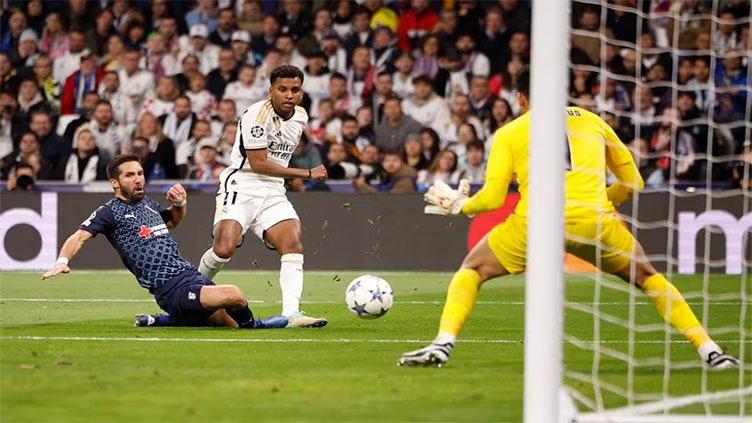 Real Madrid beat Braga 3-0 to clinch Champions League last-16 place