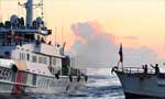 Chinese vessels in high-seas chase of Philippine boat with media