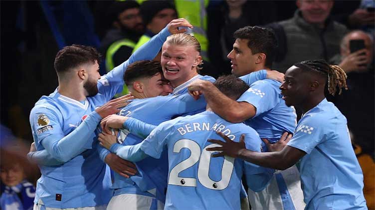 Man City move clear at the top after pulsating 4-4 draw at Chelsea